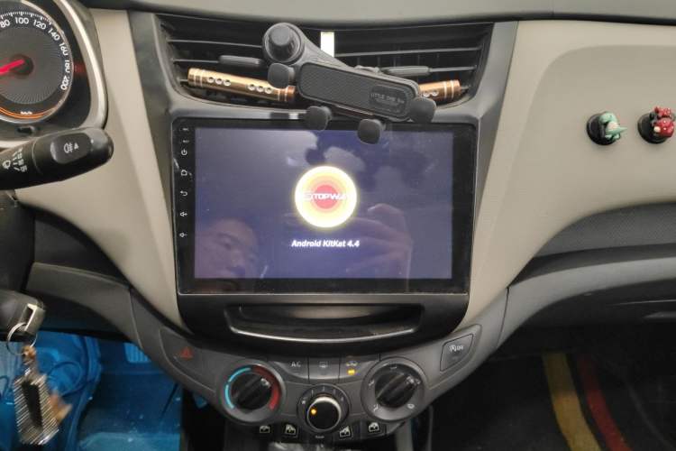 Used Chevrolet Sail 2015 Sail 3 1.3L Manual Ideal Edition Audio And AC Panel