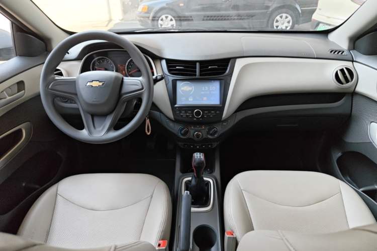 Used Chevrolet Sail 2015 Sail 3 1.3L Manual with Ideal Sunroof Edition Center Console