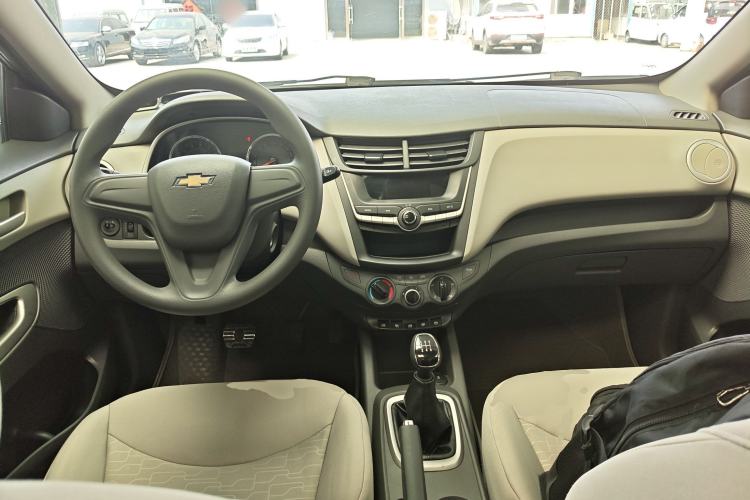 Used Chevrolet Sail 2015 Sail 3 1.5L Manual with Ideal Sunroof Edition Center Console