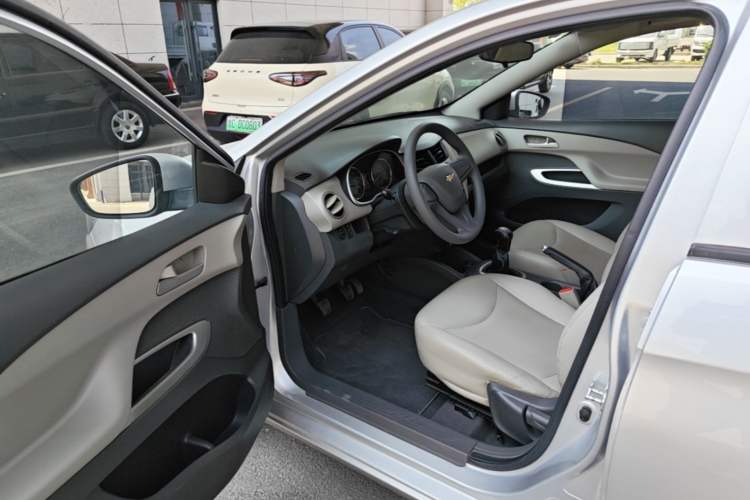 Used Chevrolet Sail 2015 Sail 3 1.3L Manual with Ideal Sunroof Edition Driver Seat