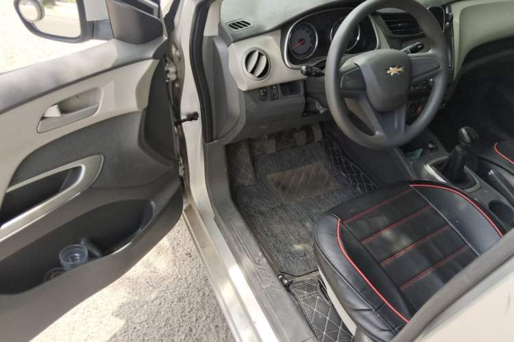 Used Chevrolet Sail 2015 Sail 3 1.5L Manual with Ideal Sunroof Edition Driver Seat