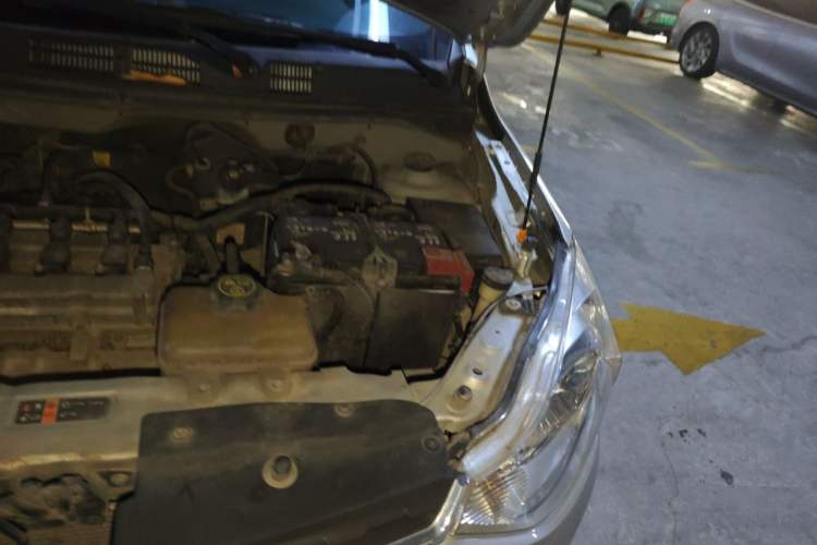 Used Chevrolet Sail 2015 Sail 3 1.3L Manual Ideal Edition Engine Bay Left