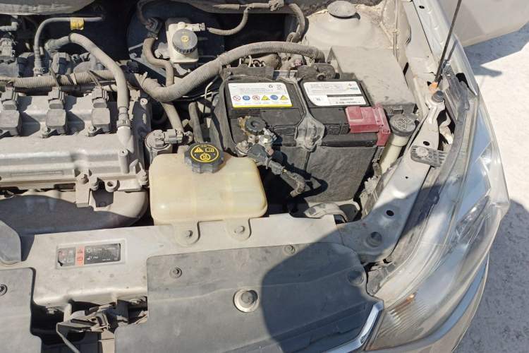 Used Chevrolet Sail 2015 Sail 3 1.3L AMT Ideal Sunroof Edition Engine Bay Left
