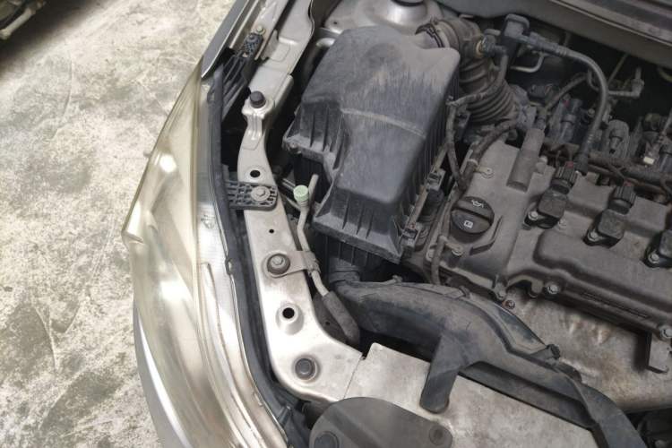 Used Chevrolet Sail 2015 Sail 3 1.3L AMT Ideal Edition Engine Bay Right