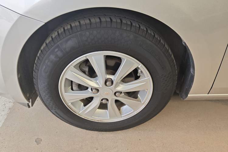 Used Chevrolet Sail 2015 Sail 3 1.5L Manual with Ideal Sunroof Edition Exterior 4