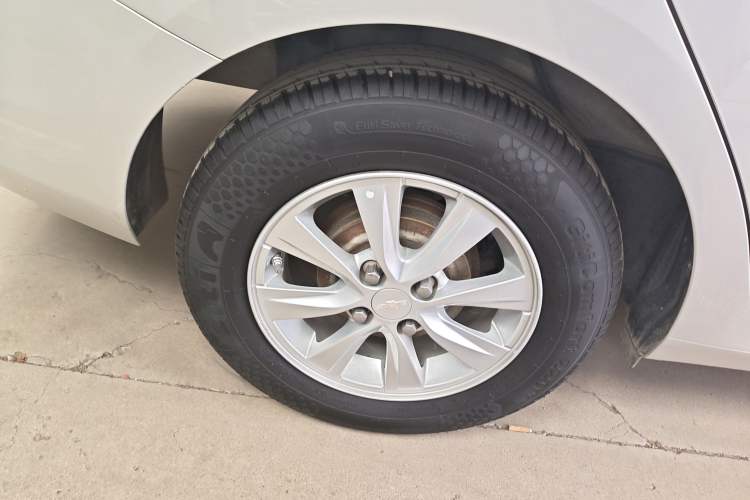 Used Chevrolet Sail 2015 Sail 3 1.5L Manual with Ideal Sunroof Edition Exterior 5