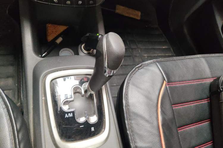 Used Chevrolet Sail 2015 Sail 3 1.3L AMT Ideal Edition Gear Lever