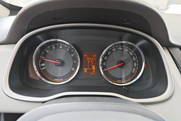 Used Chevrolet Sail 2015 Sail 3 1.3L Manual with Ideal Sunroof Edition Instrument Cluster