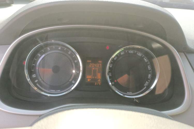 Used Chevrolet Sail 2015 Sail 3 1.5L Manual Happiness Edition Instrument Cluster