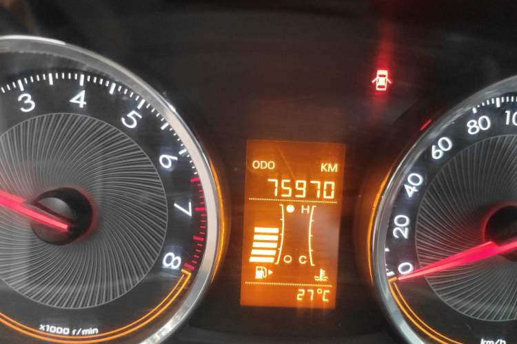 Used Chevrolet Sail 2015 Sail 3 1.3L Manual Ideal Edition Odometer Close Up