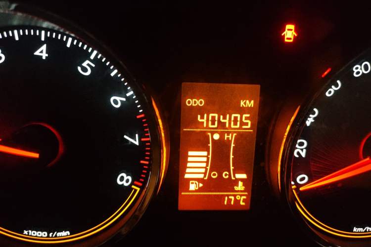 Used Chevrolet Sail 2015 Sail 3 1.3L Manual Ideal Edition Odometer Close Up