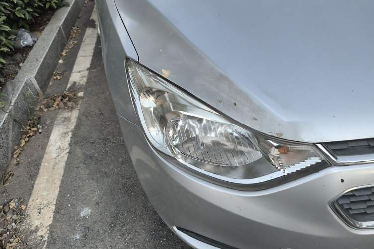 Used Chevrolet Sail 2015 Sail 3 1.3L Manual with Ideal Sunroof Edition Right Front Headlight