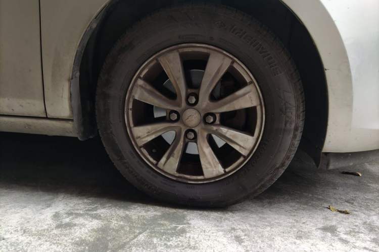 Used Chevrolet Sail 2015 Sail 3 1.3L AMT Ideal Edition Right Front Wheel Hub