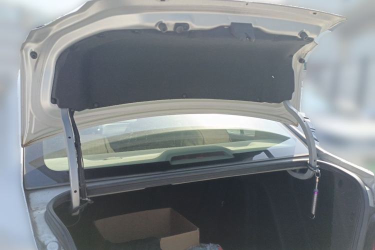Used Chevrolet Sail 2015 Sail 3 1.3L AMT Ideal Sunroof Edition Trunk