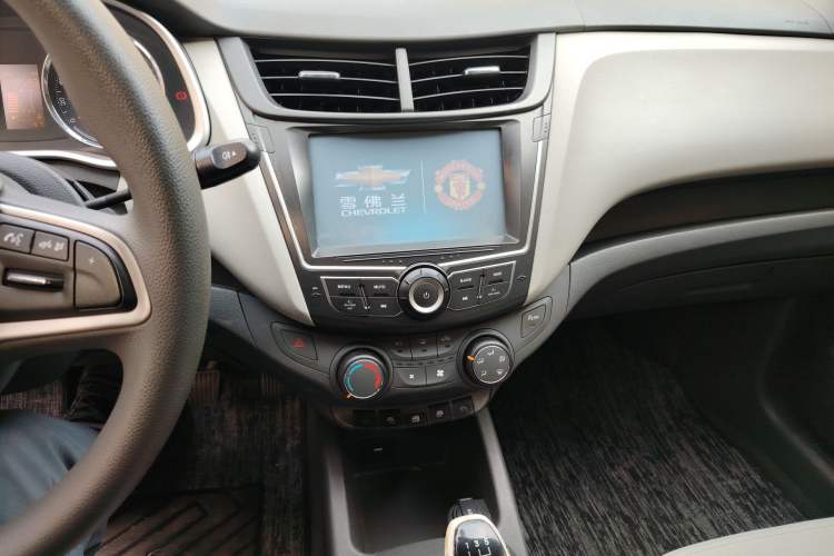 Used Chevrolet Sail 2015 Sail 3 1.5L Manual Happiness Edition Audio And AC Panel