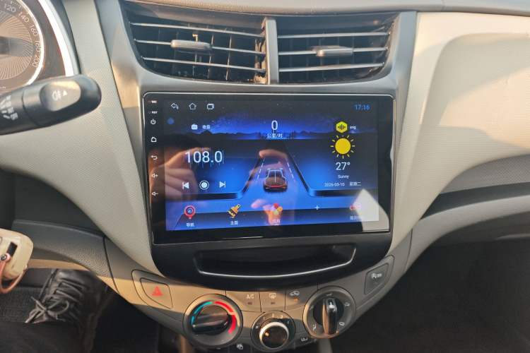 Used Chevrolet Sail 2015 Sail 3 1.3L AMT Ideal Edition Audio And AC Panel