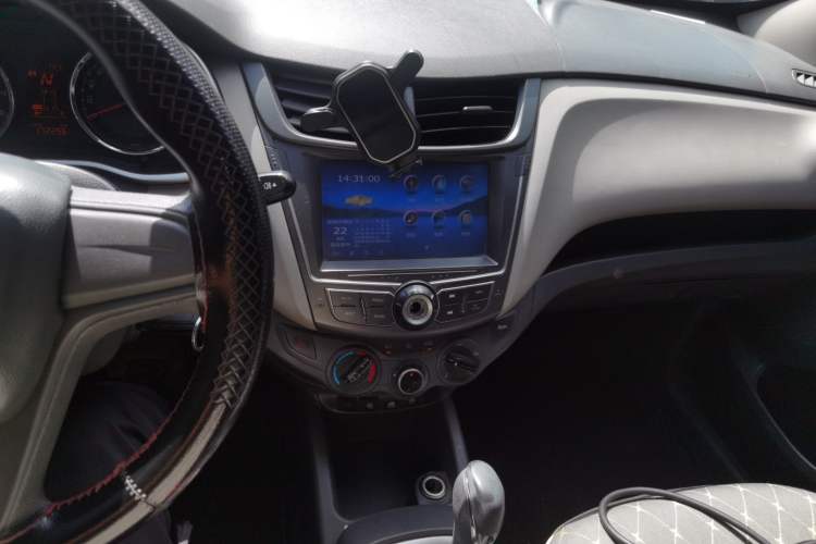 Used Chevrolet Sail 2015 Sail 3 1.3L AMT Ideal Edition Audio And AC Panel