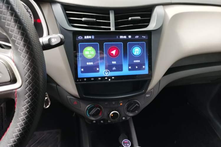 Used Chevrolet Sail 2015 Sail 3 1.3L AMT Ideal Edition Audio And AC Panel