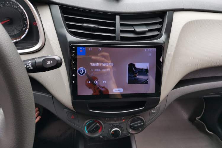 Used Chevrolet Sail 2015 Sail 3 1.3L AMT Ideal Edition Audio And AC Panel