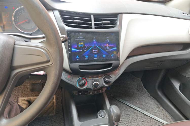 Used Chevrolet Sail 2015 Sail 3 1.3L AMT Ideal Edition Audio And AC Panel