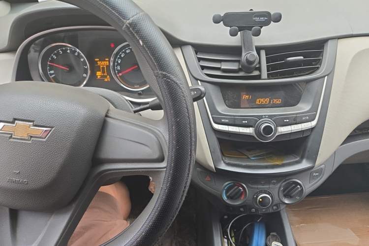 Used Chevrolet Sail 2015 Sail 3 1.3L Manual Ideal Edition Audio And AC Panel