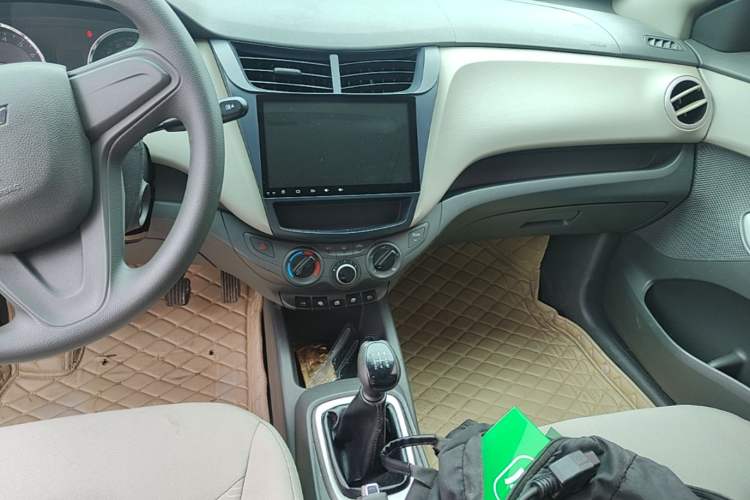 Used Chevrolet Sail 2015 Sail 3 1.3L Manual with Ideal Sunroof Edition Audio And AC Panel