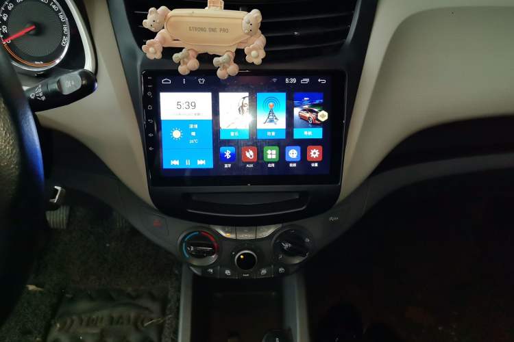 Used Chevrolet Sail 2015 Sail 3 1.5L Manual with Ideal Sunroof Edition Audio And AC Panel