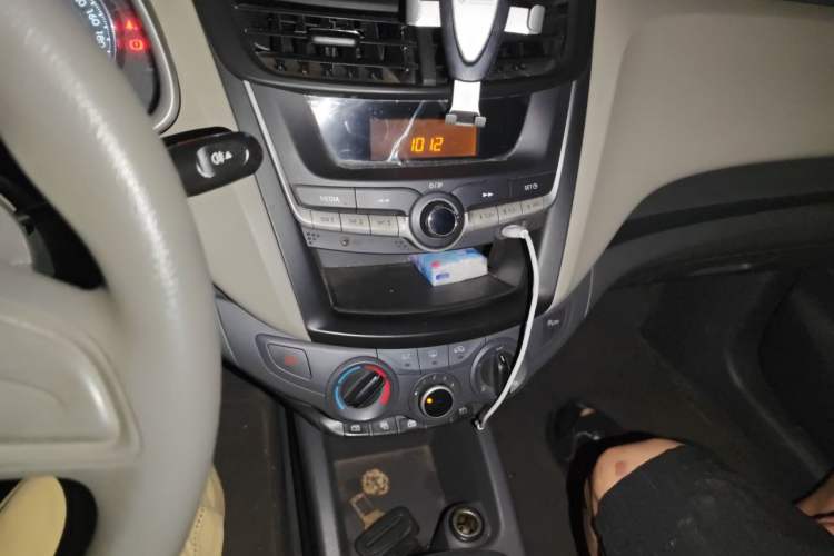 Used Chevrolet Sail 2015 Sail 3 1.3L Manual Ideal Edition Audio And AC Panel