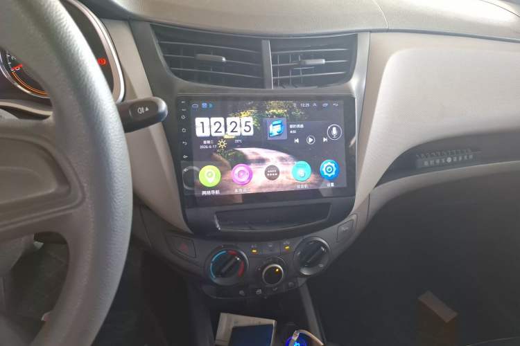 Used Chevrolet Sail 2015 Sail 3 1.3L AMT Ideal Edition Audio And AC Panel
