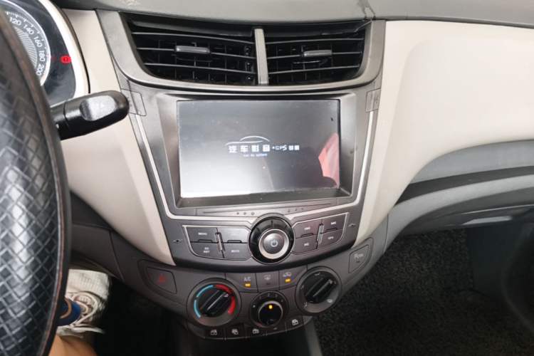 Used Chevrolet Sail 2015 Sail 3 1.3L Manual with Ideal Sunroof Edition Audio And AC Panel