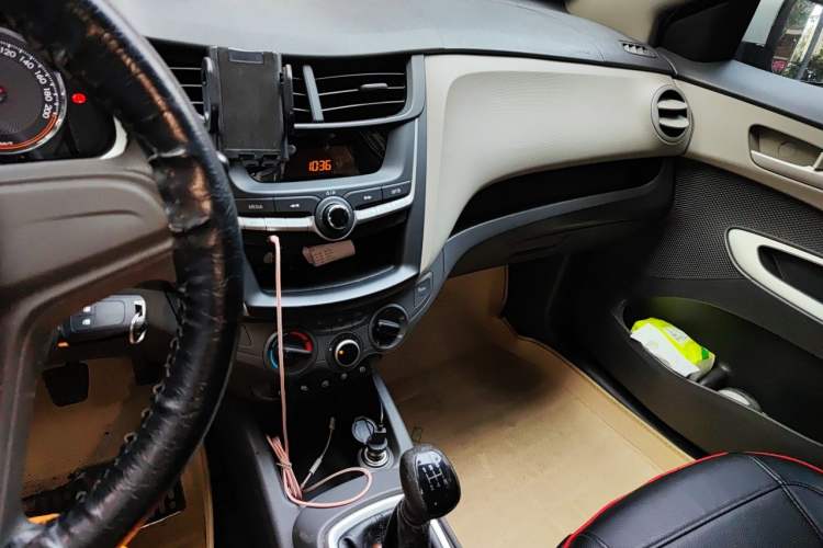 Used Chevrolet Sail 2015 Sail 3 1.5L Manual with Ideal Sunroof Edition Audio And AC Panel
