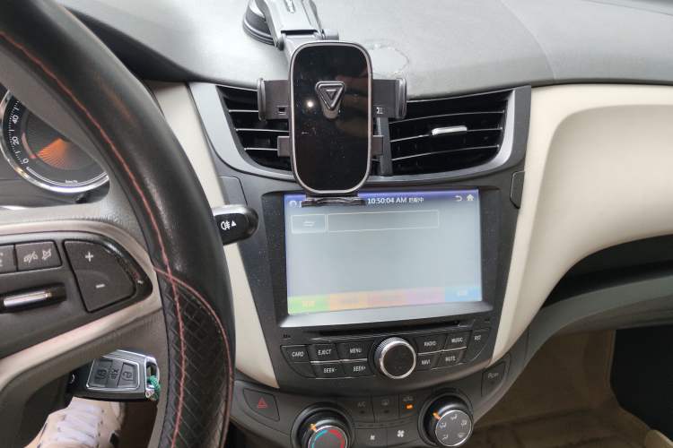 Used Chevrolet Sail 2015 Sail 3 1.5L AMT Happiness Sunroof Edition Audio And AC Panel