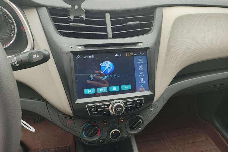 Used Chevrolet Sail 2015 Sail 3 1.3L Manual Ideal Edition Audio And AC Panel