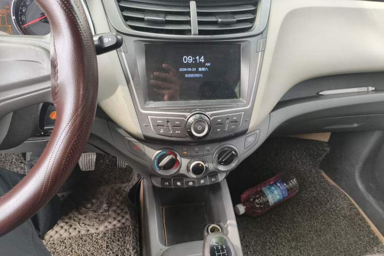 Used Chevrolet Sail 2015 Sail 3 1.5L Manual with Ideal Sunroof Edition Audio And AC Panel