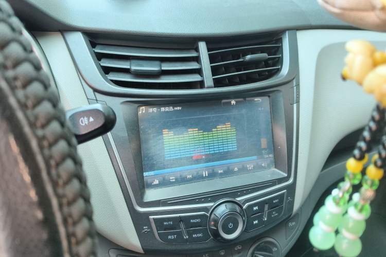 Used Chevrolet Sail 2015 Sail 3 1.3L Manual with Ideal Sunroof Edition Audio And AC Panel