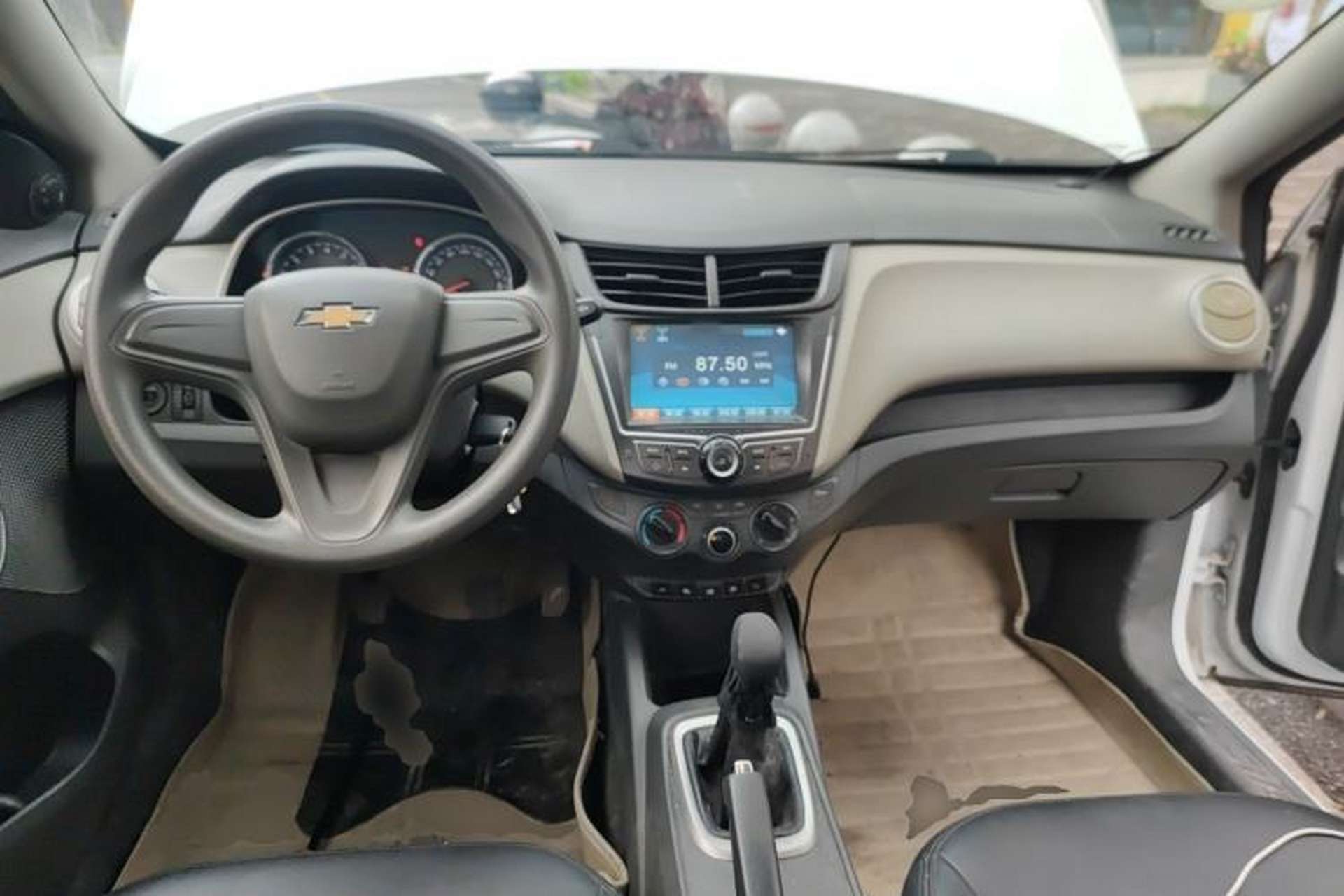 Used Chevrolet Sail 2015 Sail 3 1.5L Manual with Ideal Sunroof Edition Center Console