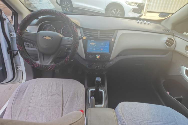 Used Chevrolet Sail 2015 Sail 3 1.5L Manual with Ideal Sunroof Edition Center Console