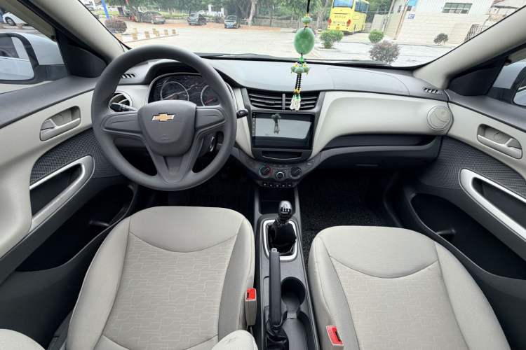 Used Chevrolet Sail 2015 Sail 3 1.5L Manual with Ideal Sunroof Edition Center Console