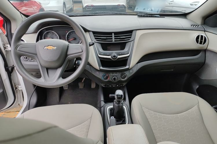 Used Chevrolet Sail 2015 Sail 3 1.5L Manual with Ideal Sunroof Edition Center Console