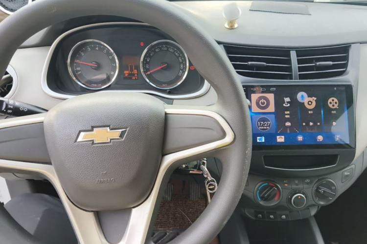 Used Chevrolet Sail 2015 Sail 3 1.5L Manual with Ideal Sunroof Edition Center Console