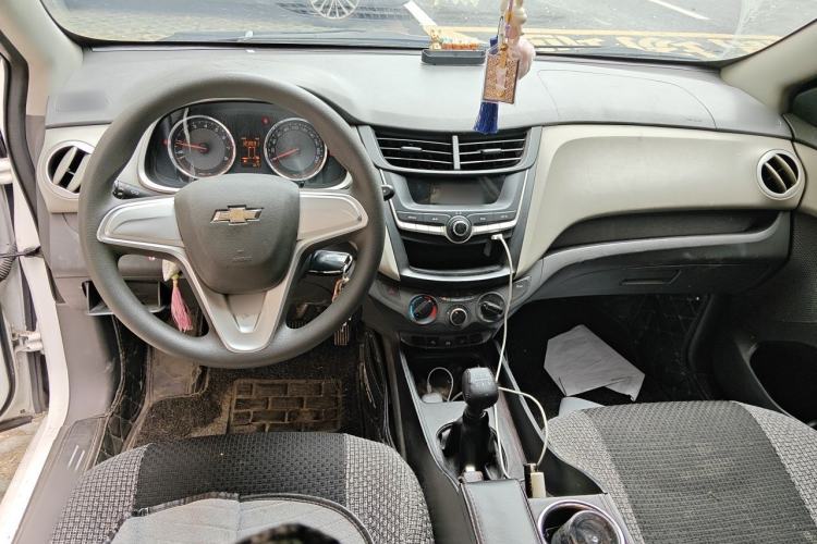 Used Chevrolet Sail 2015 Sail 3 1.5L Manual with Ideal Sunroof Edition Center Console
