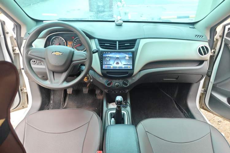 Used Chevrolet Sail 2015 Sail 3 1.3L Manual with Ideal Sunroof Edition Center Console