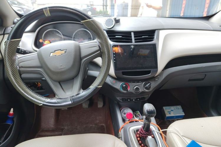 Used Chevrolet Sail 2015 Sail 3 1.3L Manual Ideal Edition Center Console