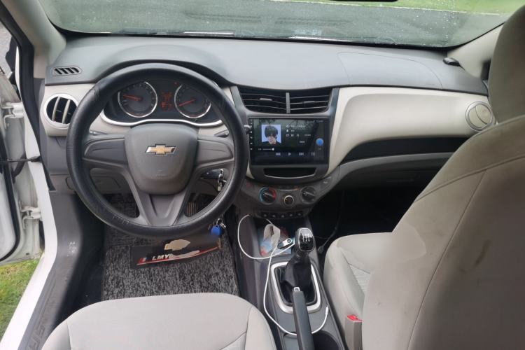 Used Chevrolet Sail 2015 Sail 3 1.5L Manual with Ideal Sunroof Edition Center Console