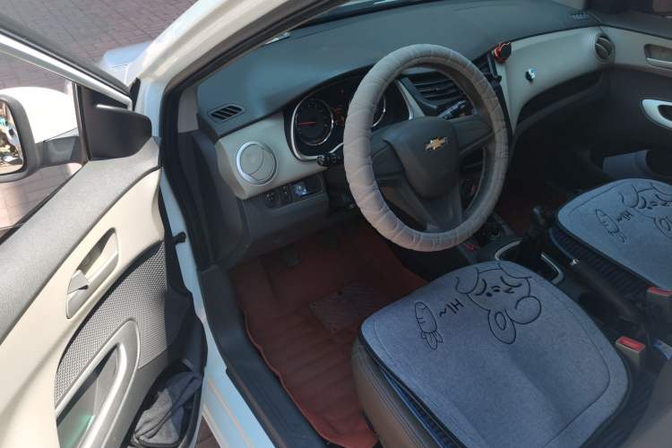 Used Chevrolet Sail 2015 Sail 3 1.3L Manual with Ideal Sunroof Edition Driver Seat