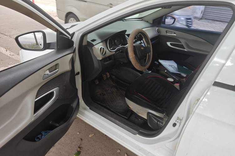 Used Chevrolet Sail 2015 Sail 3 1.5L Manual with Ideal Sunroof Edition Driver Seat
