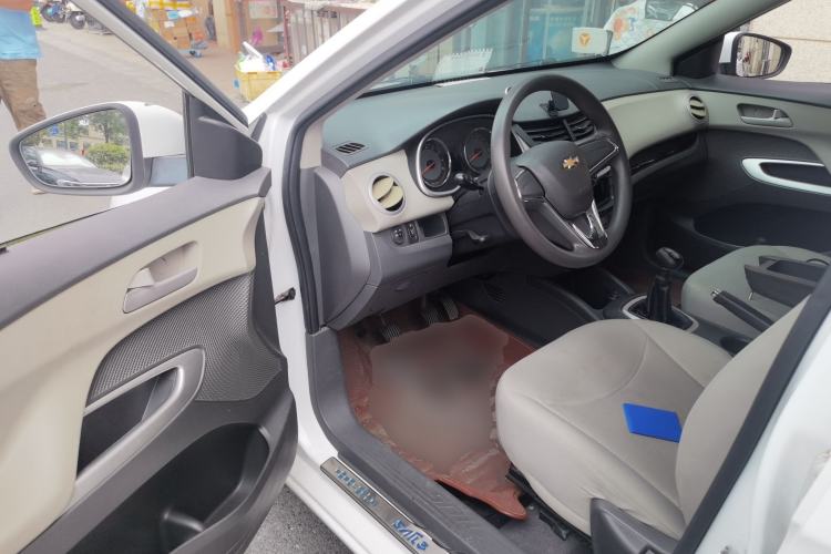 Used Chevrolet Sail 2015 Sail 3 1.5L Manual with Ideal Sunroof Edition Driver Seat