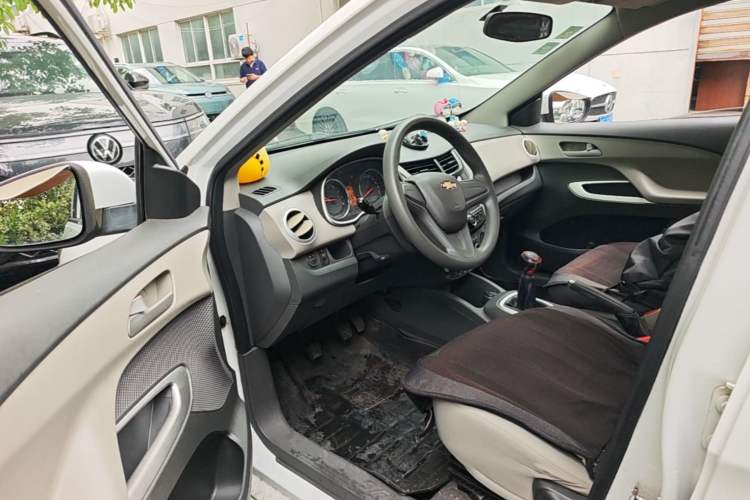 Used Chevrolet Sail 2015 Sail 3 1.5L Manual with Ideal Sunroof Edition Driver Seat