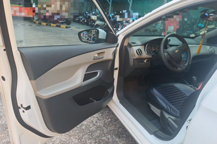 Used Chevrolet Sail 2015 Sail 3 1.3L AMT Ideal Edition Driver Seat