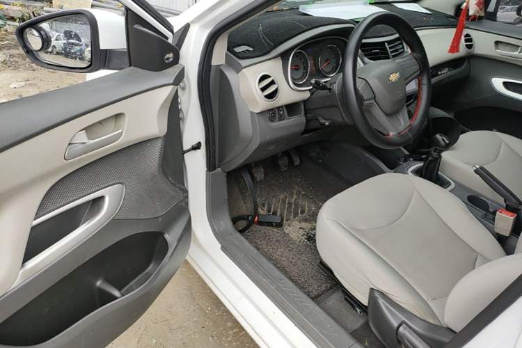 Used Chevrolet Sail 2015 Sail 3 1.3L Manual Ideal Edition Driver Seat